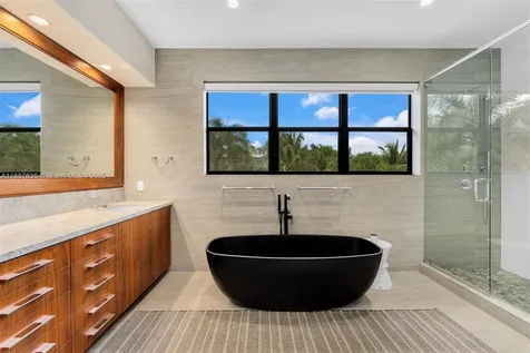 330 Caribbean Road Key Biscayne FL 33149