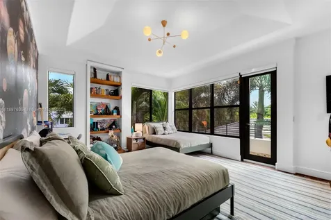 330 Caribbean Road Key Biscayne FL 33149
