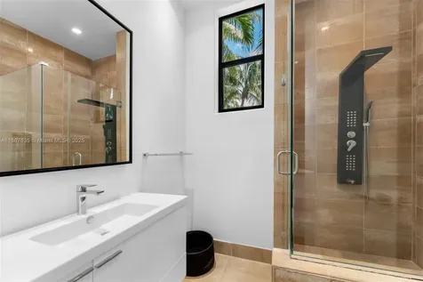 330 Caribbean Road Key Biscayne FL 33149