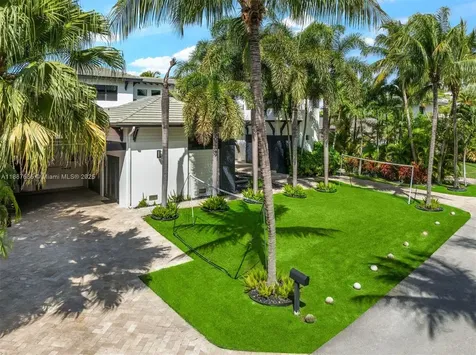 330 Caribbean Road Key Biscayne FL 33149