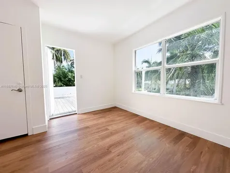 1255 Jackson Street Hollywood FL 33019