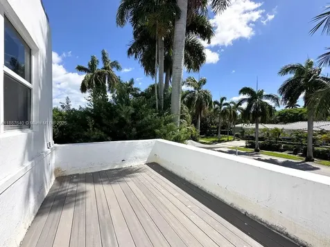 1255 Jackson Street Hollywood FL 33019