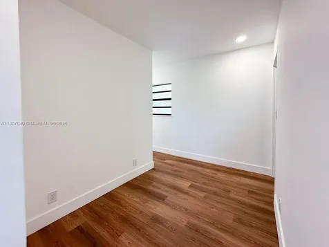1255 Jackson Street Hollywood FL 33019