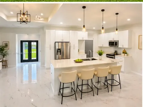2524 Lakeview Drive Lehigh Acres FL 33936