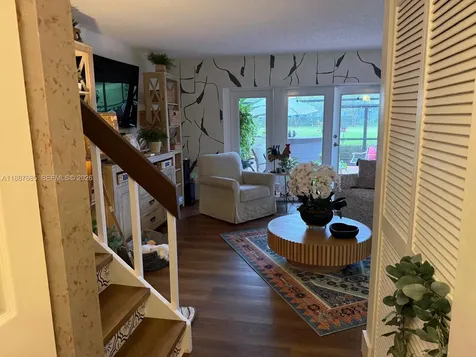 3842 Alcantara Avenue Doral FL 33178