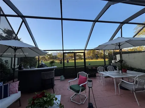 3842 Alcantara Avenue Doral FL 33178