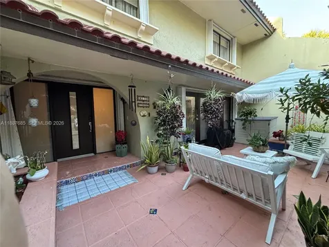 3842 Alcantara Avenue Doral FL 33178