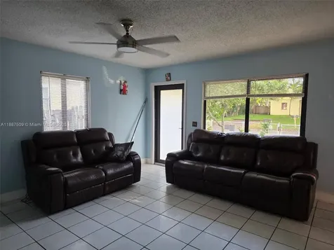 1025 Selkirk Street West Palm Beach FL 33405