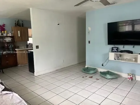 1025 Selkirk Street West Palm Beach FL 33405