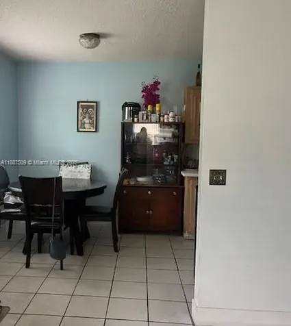 1025 Selkirk Street West Palm Beach FL 33405