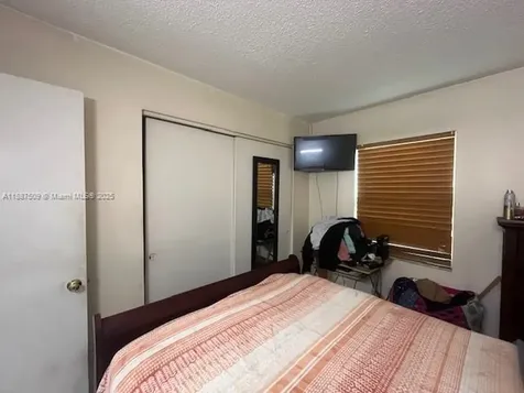 1025 Selkirk Street West Palm Beach FL 33405