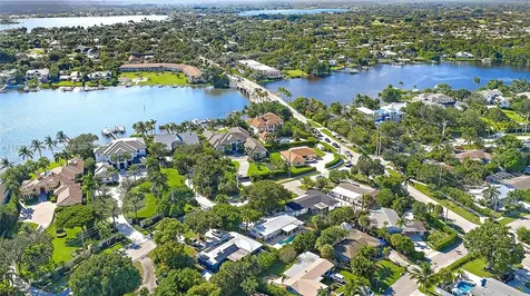 367 W Riverside Drive Tequesta FL 33469