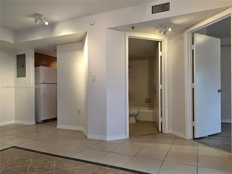637 SW 3rd Street Miami FL 33130
