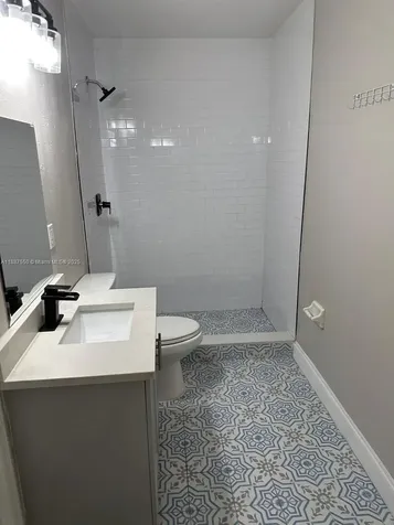 3407 N Avenida Republica De Cuba Tampa FL 33605
