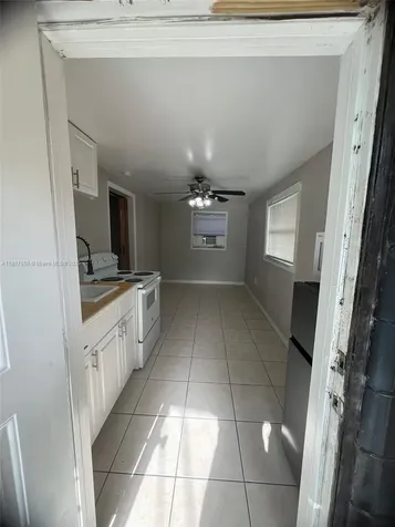 3407 N Avenida Republica De Cuba Tampa FL 33605