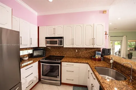 13070 NW 5th Street Pembroke Pines FL 33028