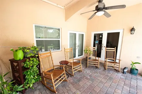 13070 NW 5th Street Pembroke Pines FL 33028