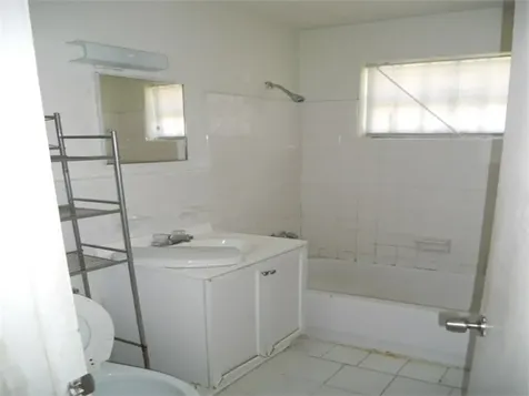 13070 NW 5th Street Pembroke Pines FL 33028
