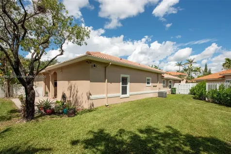 13070 NW 5th Street Pembroke Pines FL 33028