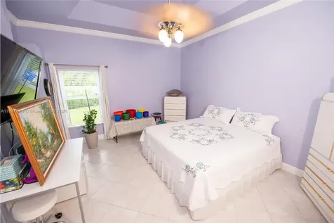 13070 NW 5th Street Pembroke Pines FL 33028