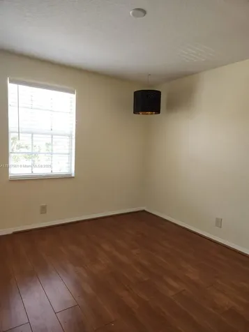9166 NW 40th Place Sunrise FL 33351