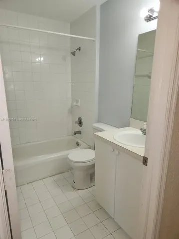 9166 NW 40th Place Sunrise FL 33351