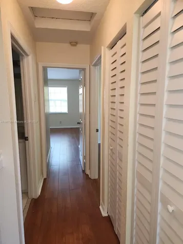 9166 NW 40th Place Sunrise FL 33351