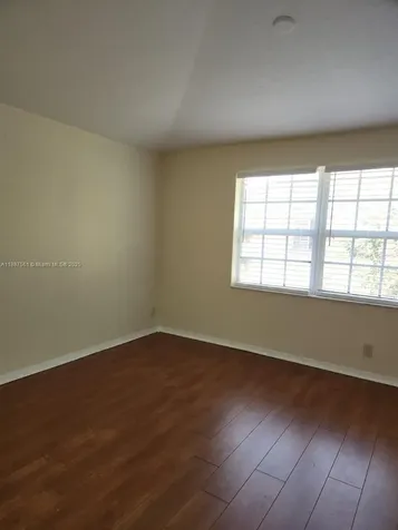 9166 NW 40th Place Sunrise FL 33351
