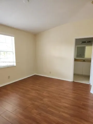9166 NW 40th Place Sunrise FL 33351