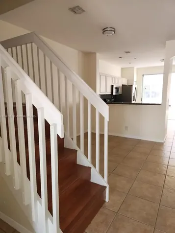 9166 NW 40th Place Sunrise FL 33351