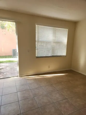 9166 NW 40th Place Sunrise FL 33351