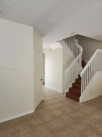 9166 NW 40th Place Sunrise FL 33351