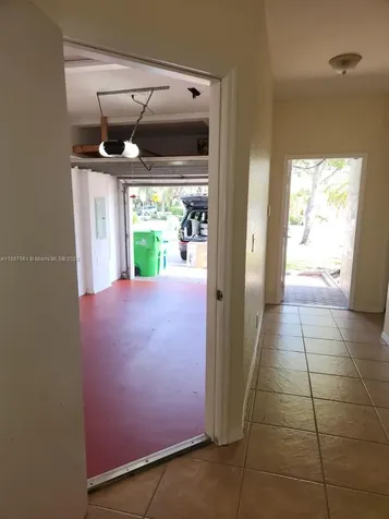 9166 NW 40th Place Sunrise FL 33351