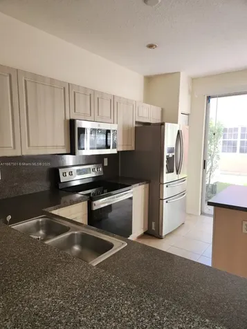 9166 NW 40th Place Sunrise FL 33351