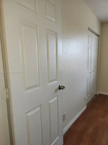 9166 NW 40th Place Sunrise FL 33351