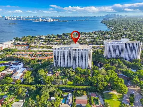 1000 Quayside Terrace Miami FL 33138