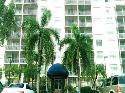 Miami FL 33161