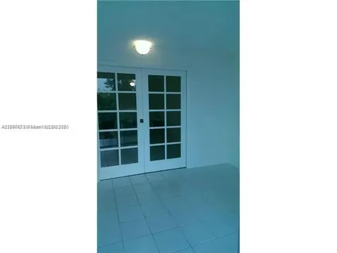 Miami FL 33161