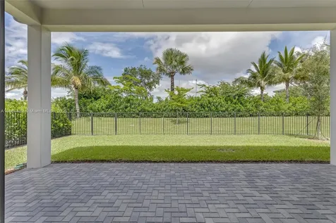 8367 Royal County Down Road Boca Raton FL 33434