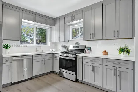 9021 SW 197th Street Cutler Bay FL 33157