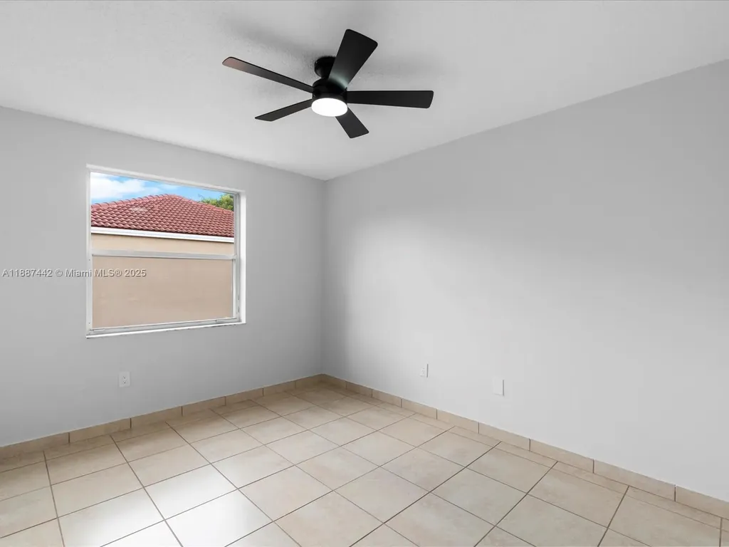 417 NW 87th Lane Coral Springs FL 33071