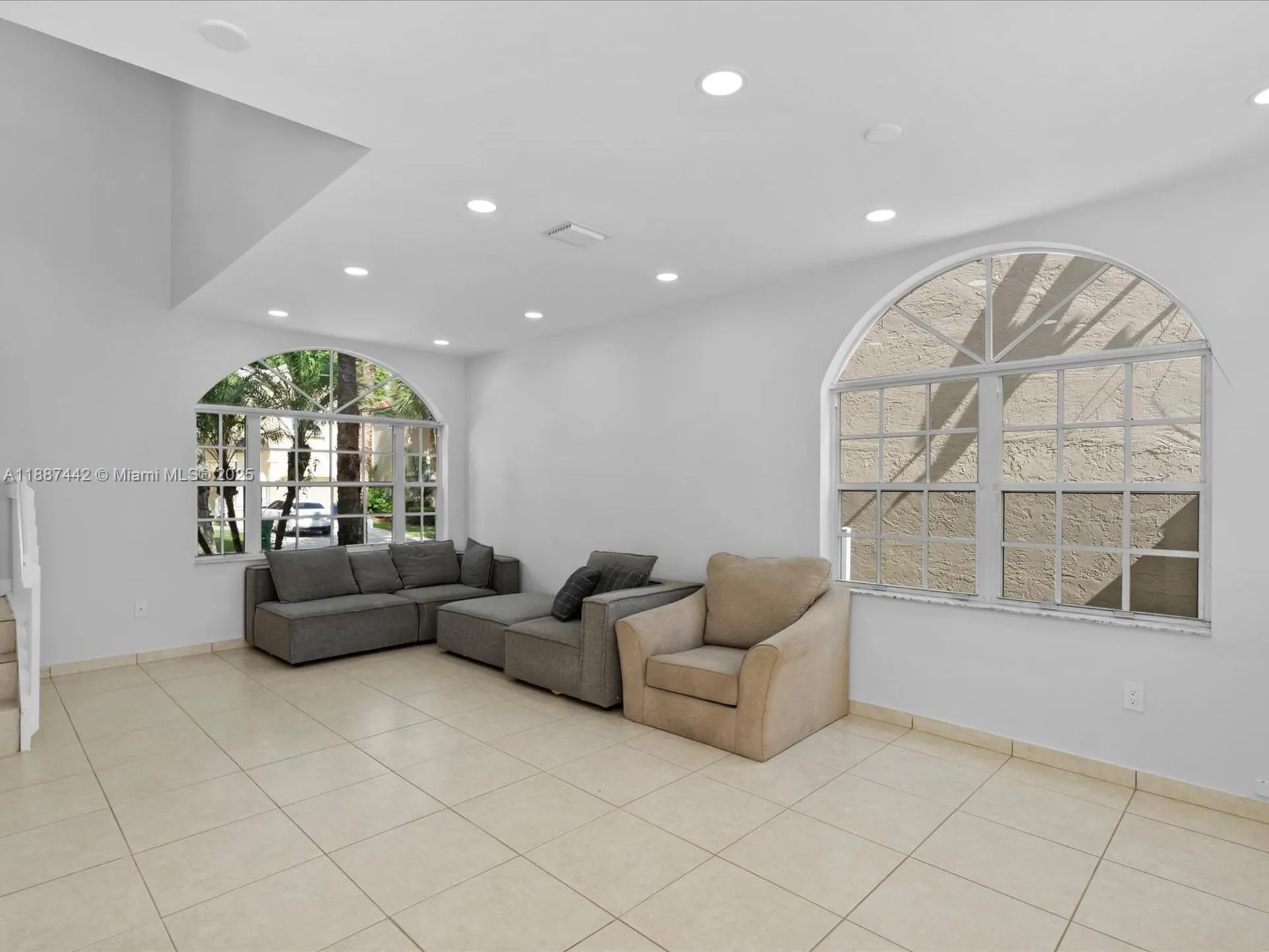 417 NW 87th Lane Coral Springs FL 33071