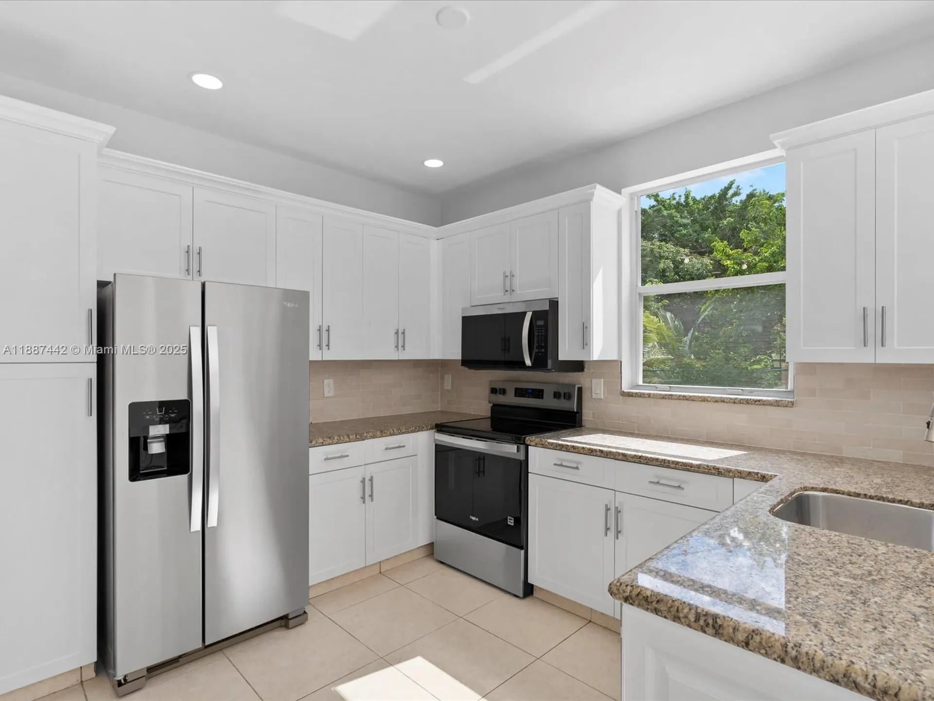 417 NW 87th Lane Coral Springs FL 33071