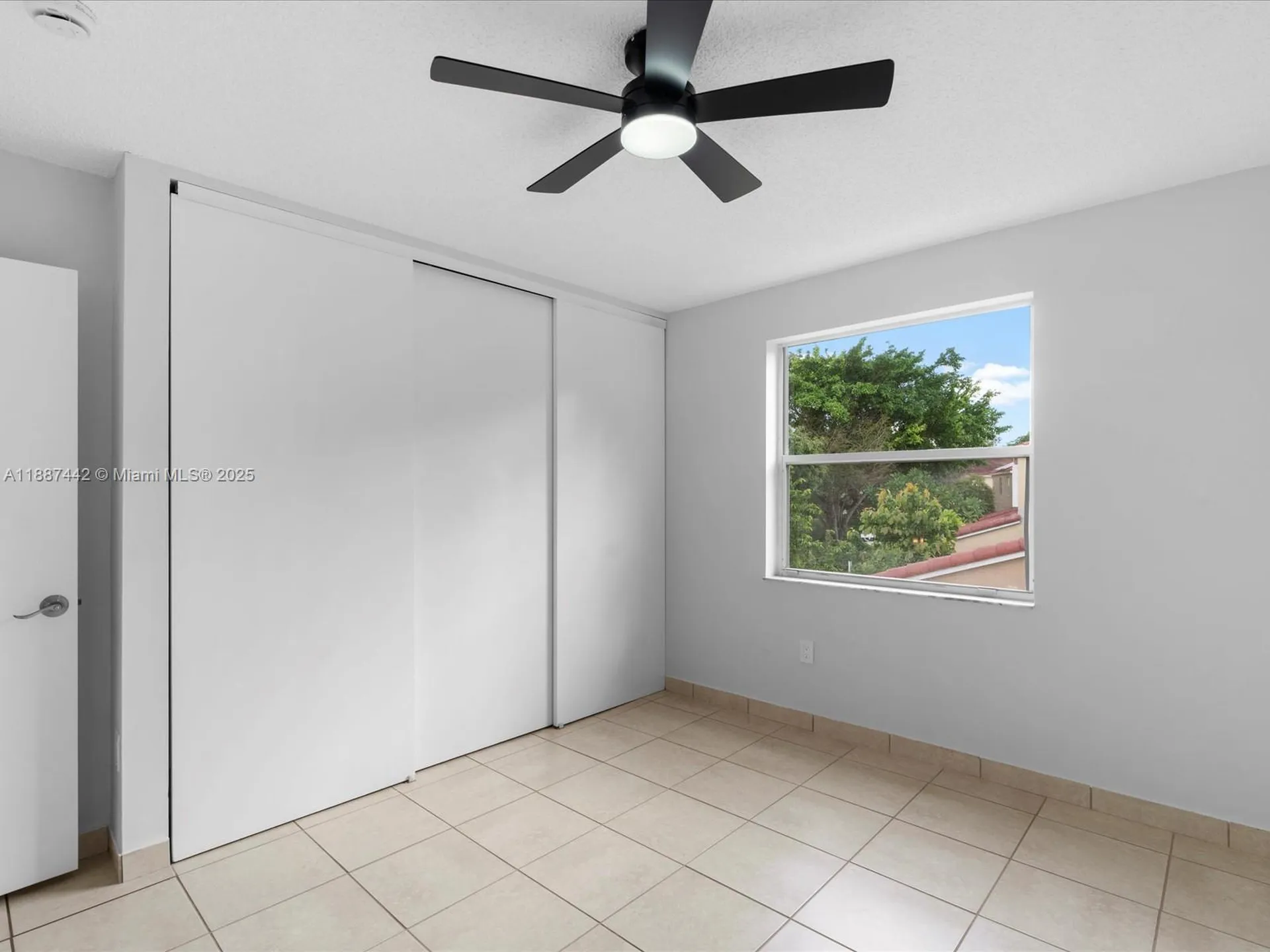 417 NW 87th Lane Coral Springs FL 33071