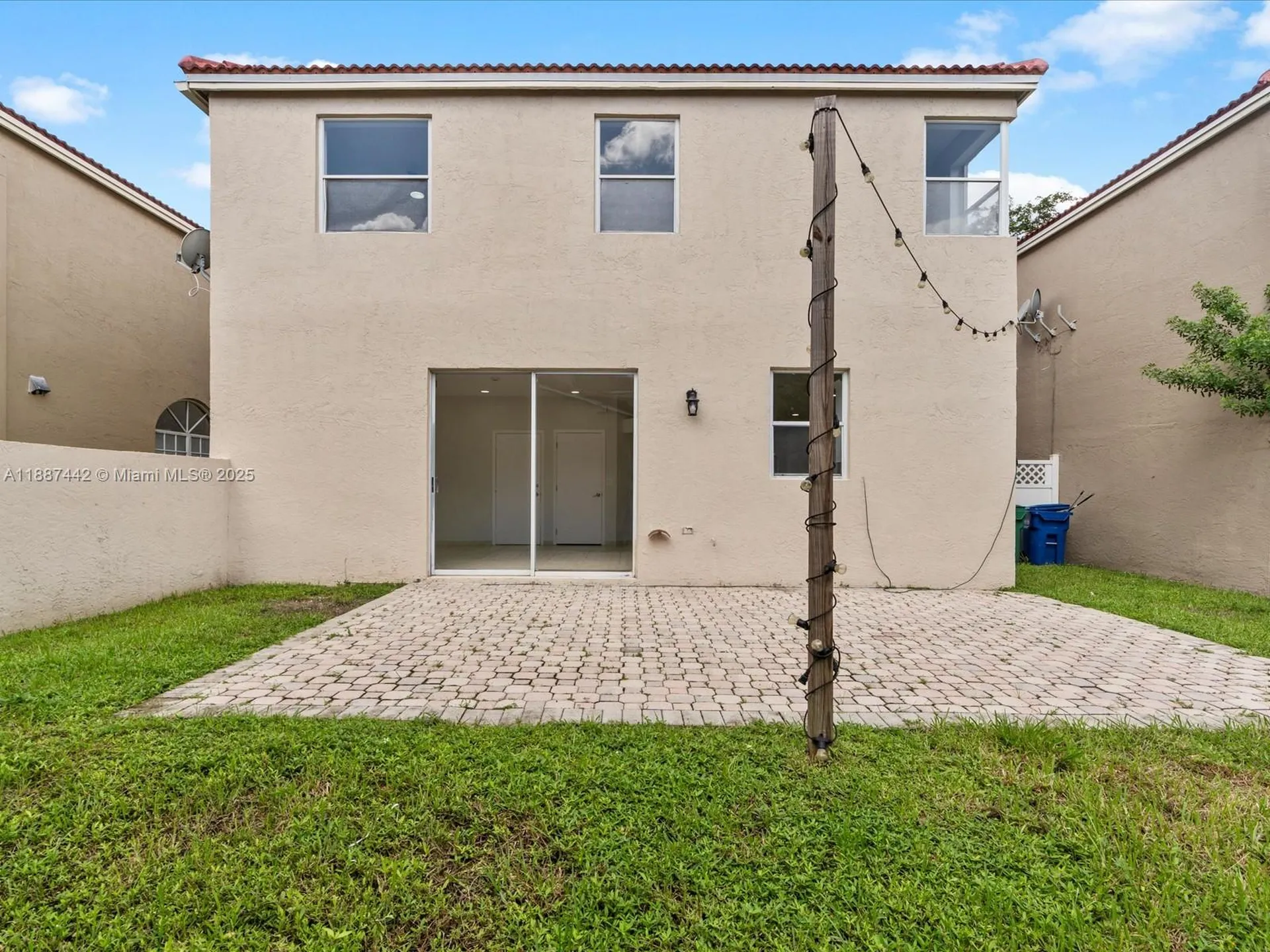 417 NW 87th Lane Coral Springs FL 33071