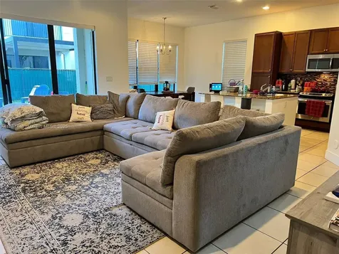 3214 W 97th Street Hialeah FL 33018