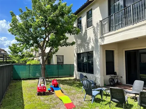 3214 W 97th Street Hialeah FL 33018