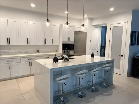 8904 SW 69th Terrace Miami FL 33173