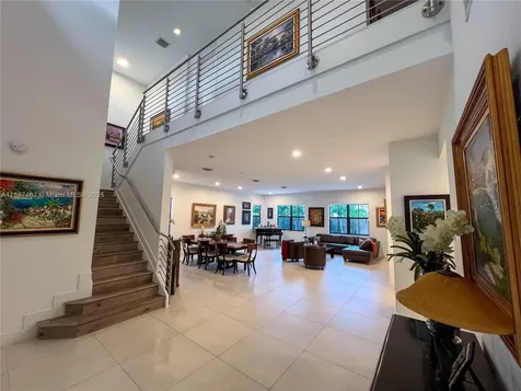 8904 SW 69th Terrace Miami FL 33173