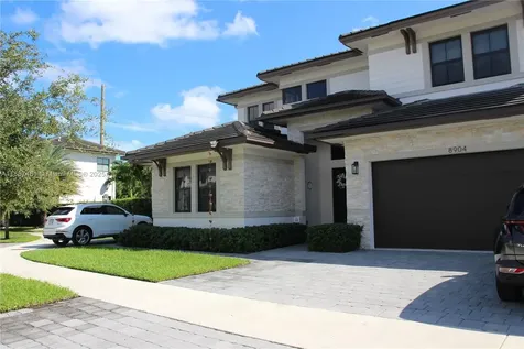 8904 SW 69th Terrace Miami FL 33173